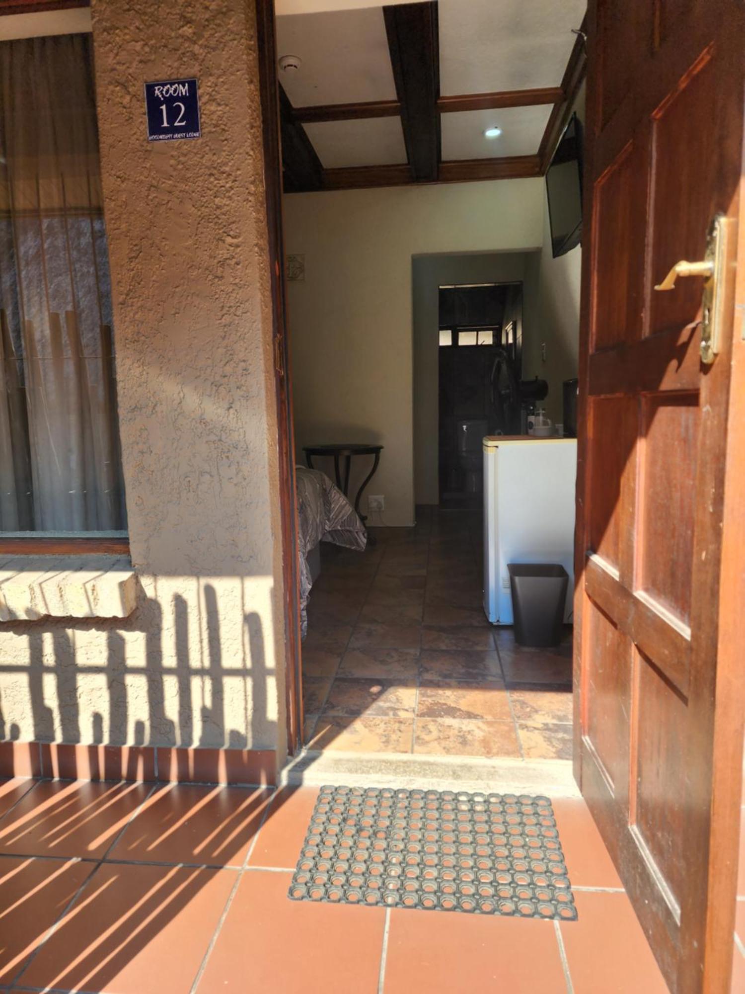 Goodnight Guest Lodge Johannesburg Exterior photo